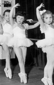 1949 - 1ère Classe de Danse à Chatou (78)